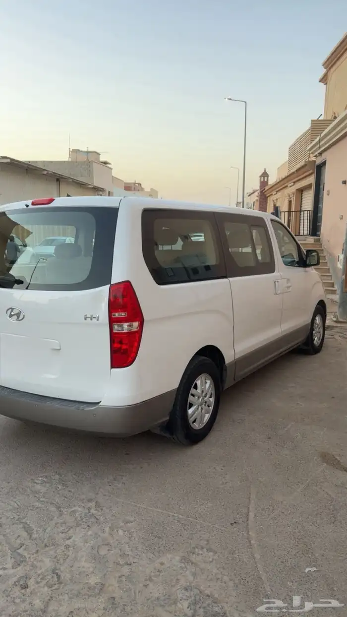 للبيع هونداي H1 2020 مالك واحد شرررط 2