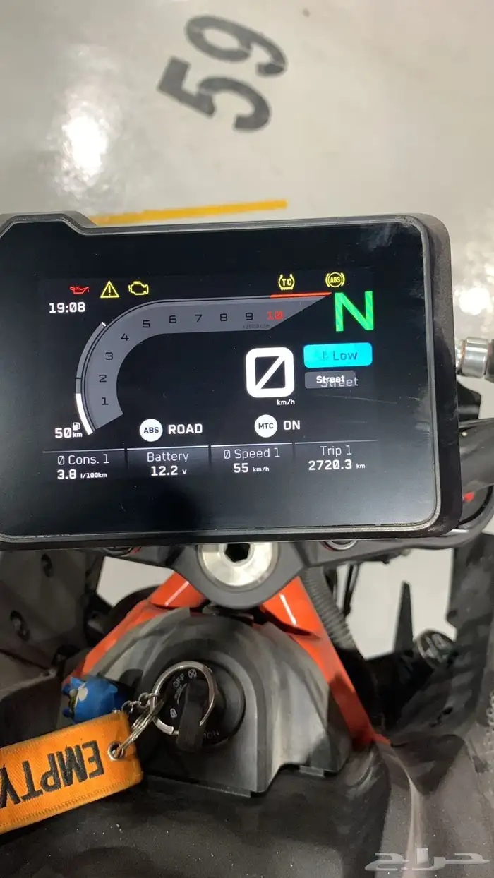 دباب ktm duke 390 كي تي ام 2