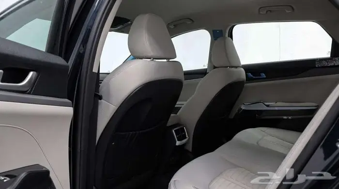 كيا كي 5 ستاندر مكينة 2.5 موديل 2025 9