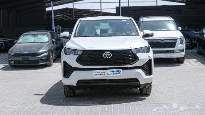 تويوتا انوفا هيبرد 20235 كاش واقساط باقل سعر 5