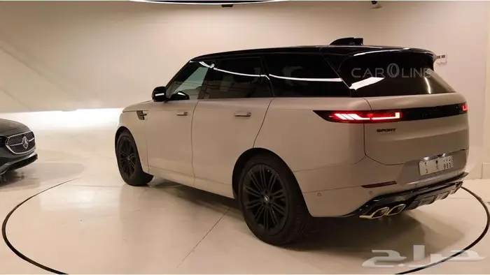 لاند روفر رانج روفر اسبورت ديناميك اس اي 2025 8 سلندر 3