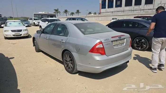 Ford Fusion 11