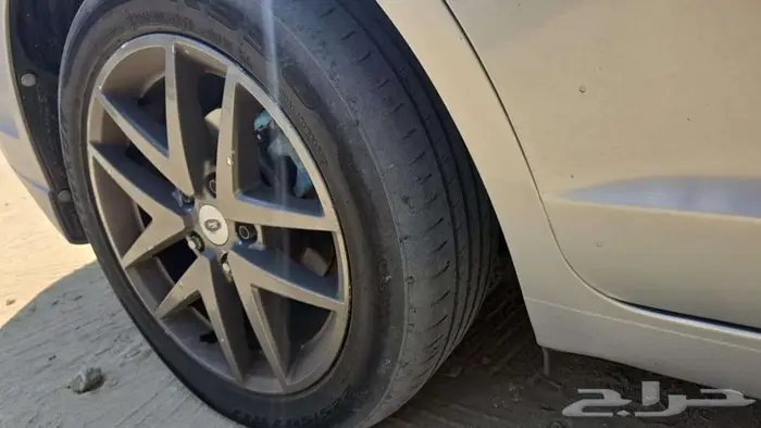 Ford Fusion 6