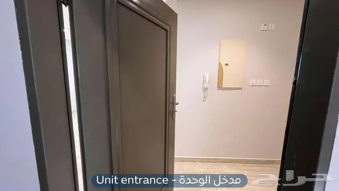 شقة للإيجار   حي القيروان 7