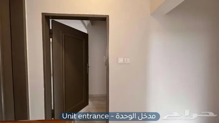 شقة للإيجار   حي القيروان 3