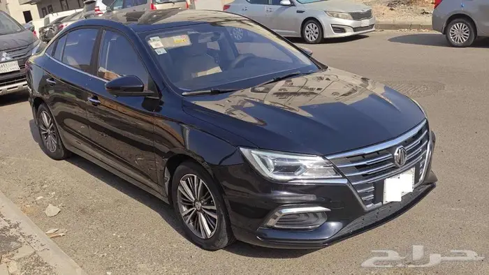 MG 5 ام جي 5 4