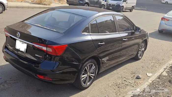 MG 5 ام جي 5 7
