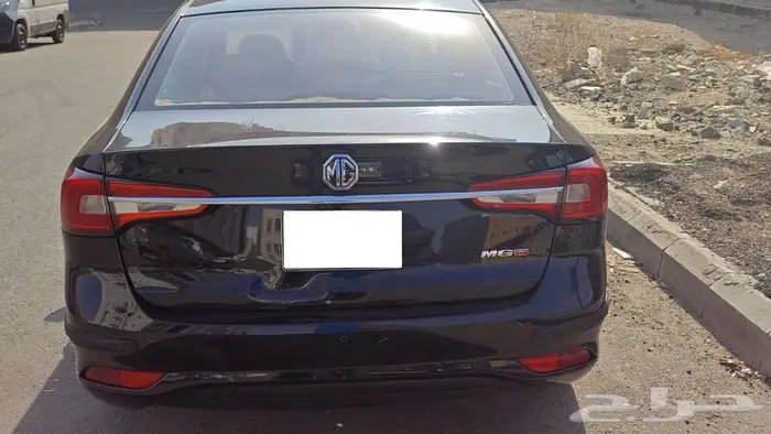 MG 5 ام جي 5 8