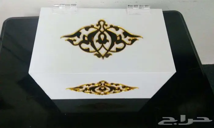تصميم تفصيل علب بوكسات صناديق استاندات على الطلب 1