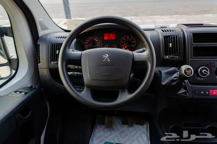 بيجو بوكسر L2H2 فان بضاعه ديزل 2025 بسعر 112470شامل الضريبة 9