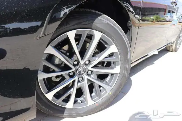 لكزس ES250AA بنزين ستاندر 2025 بالكاش والاقساط 20