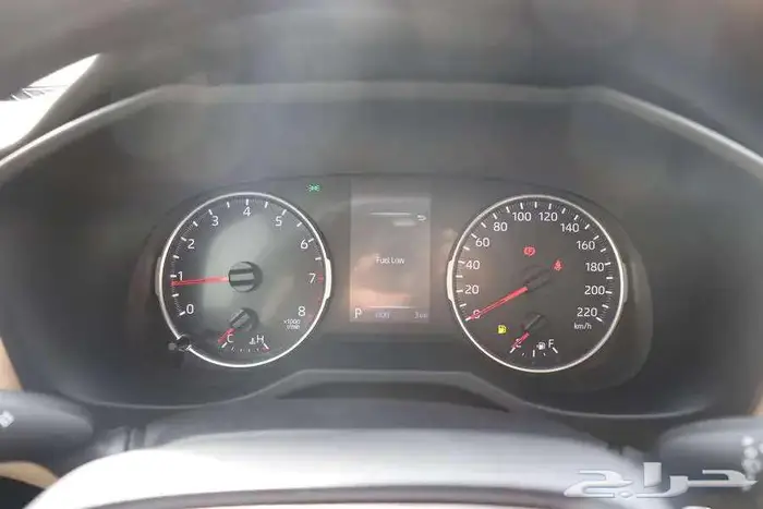 تويوتا راف فورXLE فتحة سقف 2025 بالكاش والاقساط لجميع البنوك 3