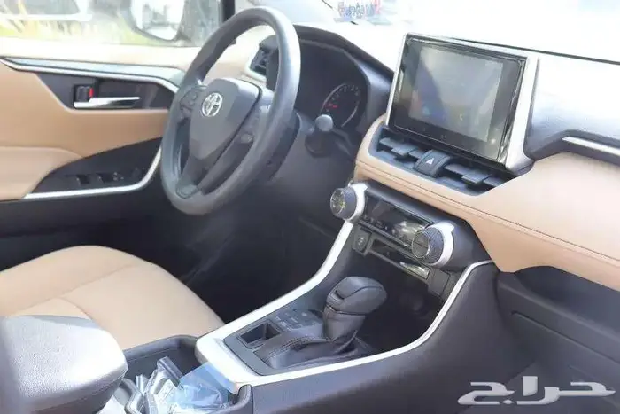 تويوتا راف فورXLE فتحة سقف 2025 بالكاش والاقساط لجميع البنوك 8