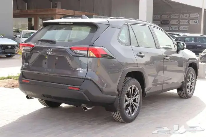 تويوتا راف فورXLE فتحة سقف 2025 بالكاش والاقساط لجميع البنوك 20