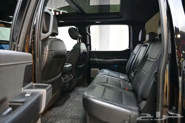 فورد F150 رابتر غمارتين 2021 سعودي 17