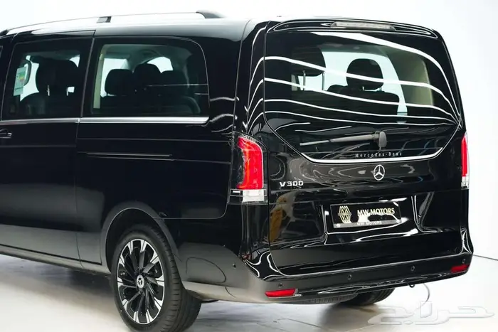 مرسيدس V 300 أفانتجارد موديل 2026 أصفار خليجي أسود أسود 5