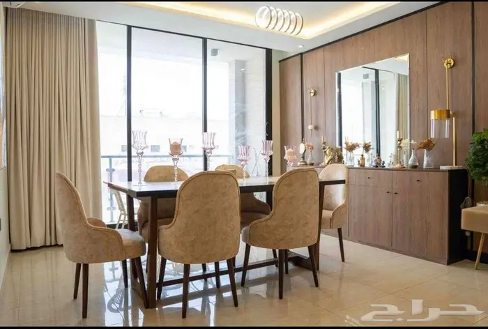 شقة راقية للبيع بحي الروضة 3