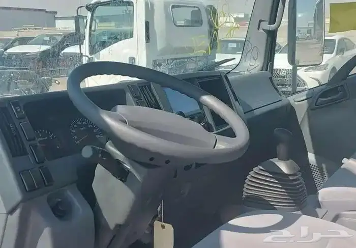 ايسوزو دينا 5 طن 2025 شاص 4.95 متر كاش وأقساط 10