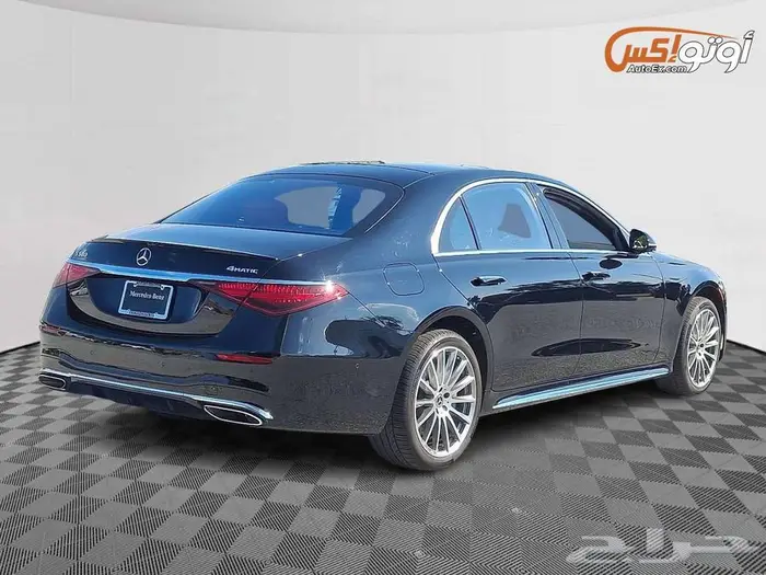 2023 مرسيدس S580 3