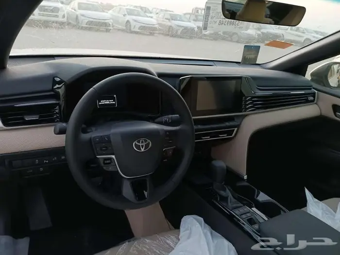 تويوتا كامري LE هايبرد كاش و تمويل بنوك 2025 4