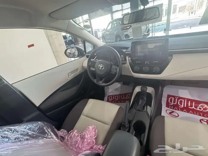 تويوتا كورولا مطور جنوط 2.0 ابيض سعودى 2025 3