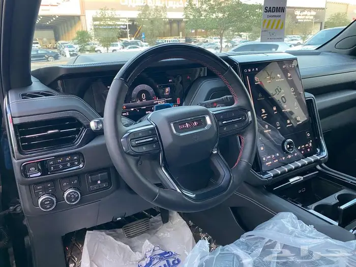 جي ام سي يوكن AT4 موديل 2025 عداد 6 الاف كم 9