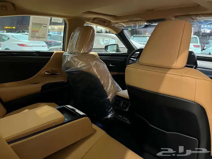 لكزس ES 250 AA ستاندر 2025 سعودي 3