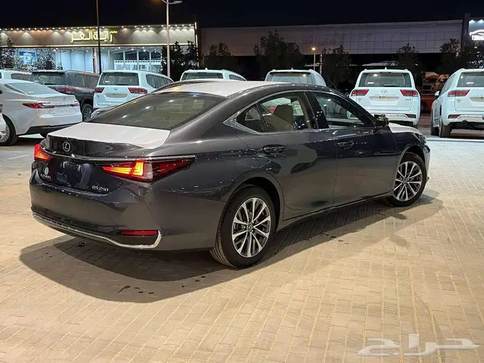 لكزس ES 250 AA ستاندر 2025 سعودي 6