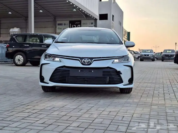كورولا XLI نص فل مكينة 2.0 (بريمي) 2025 كاش وتقسيط 1