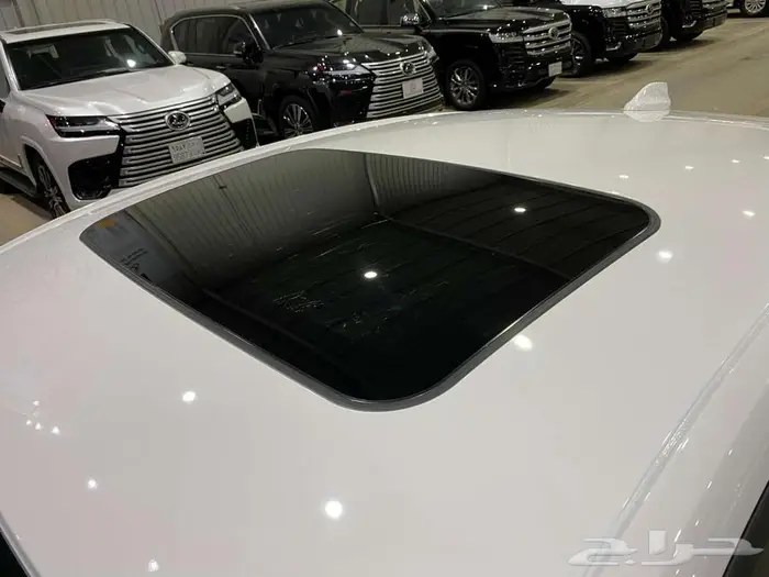 فورد تورس ترند 2025 ابيض خليجي ماشيه 9500كم 6