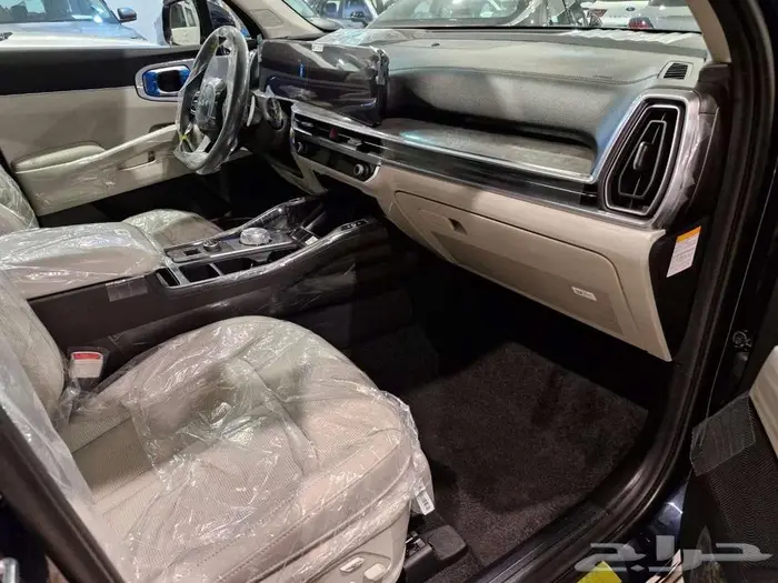 كيا سورنتو ستاندر 2025 سته سلندر بسعر مميز 10