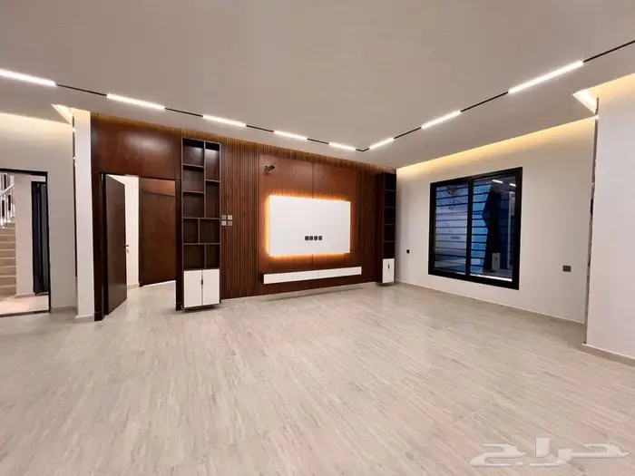 شقة دور أرضي أبها حي الروابي 9