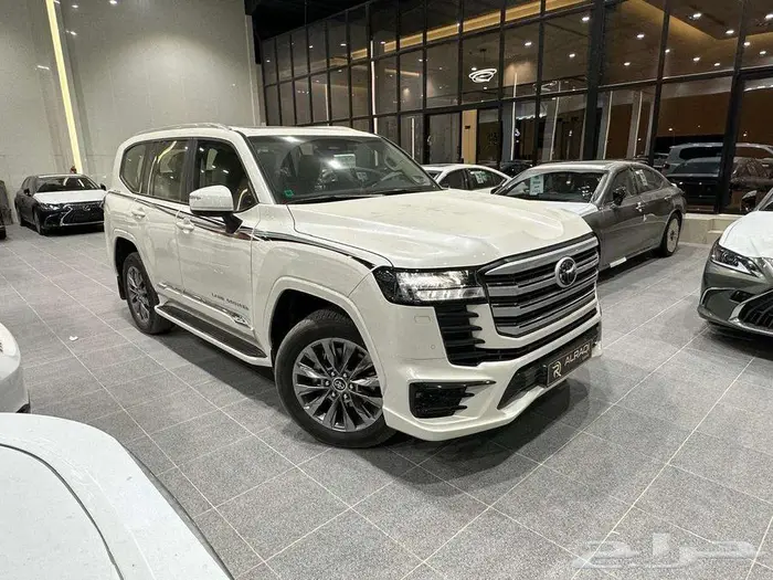 لاندكروزر فل كامل الساير 2025 2