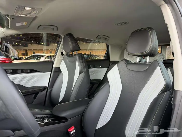 GEELY COOLRAY (جيلي كولوراي ) نص فل عرض مميز 18