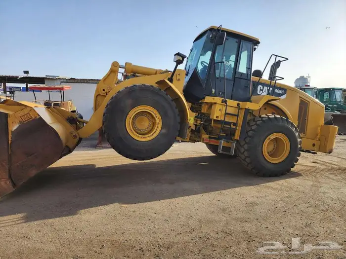 شيول كتربلر 966H موديل 2015 معرض رواد المعدات 3