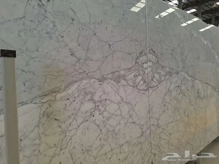 رخام طبيعي بيانكو فيناتو إيطالي 1