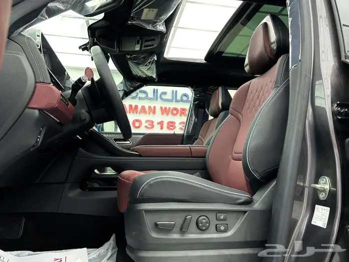 انفينتي QX80 اوتو جراف 2025 قيادة تجمع بين القوه والفخامه 17