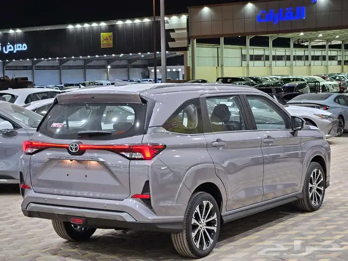 تويوتا فيلوز 1.5 GLX بنزين 2025 كاش وأقساط جميع البنوك 7