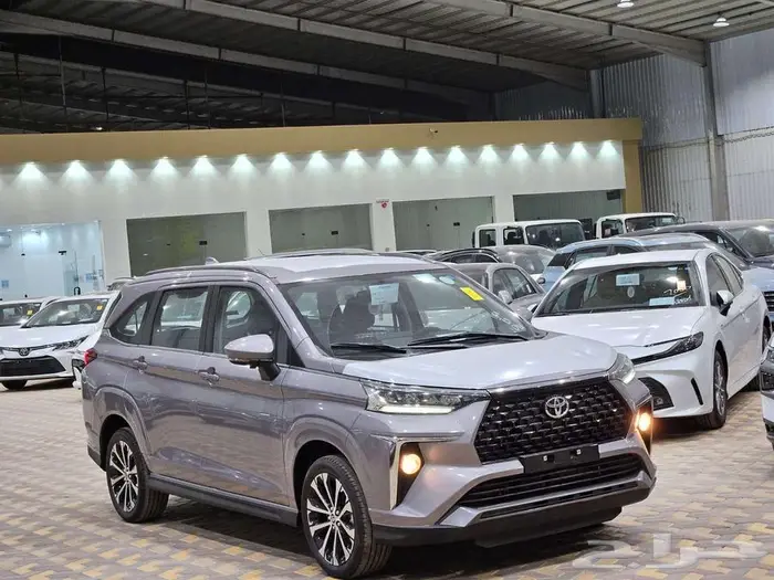 تويوتا فيلوز 1.5 GLX بنزين 2025 كاش وأقساط جميع البنوك 5