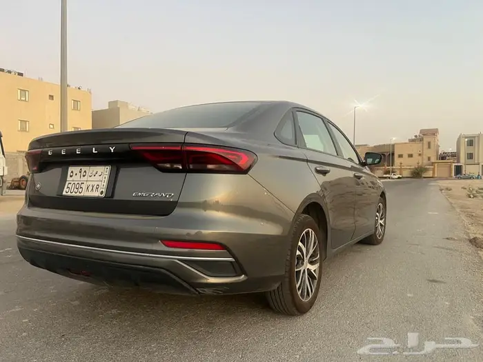 2023 جيلي أمجراند 13