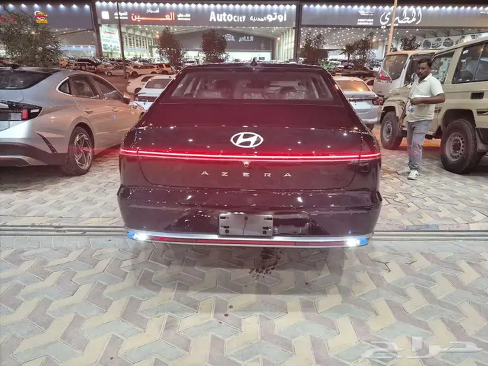 هونداى ازيرا كلاسيك اسود 2026 2