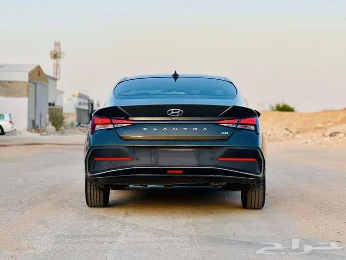 هونداي النترا 2.0 سي سي سمارت 2025 8