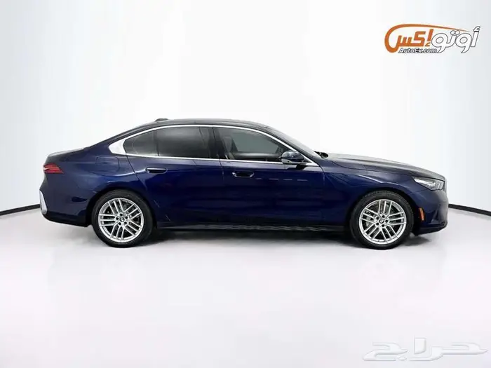 2024 بي إم دبليو 530i سيدان 4