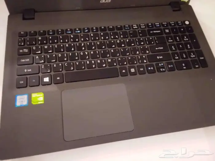 لاب توب acer ايسر لمس 10