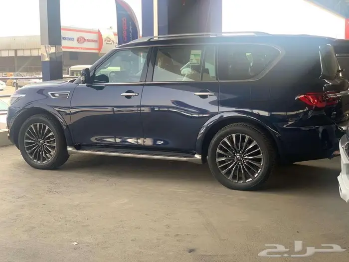 انفنتي QX80 برو اكتيف 2023 0