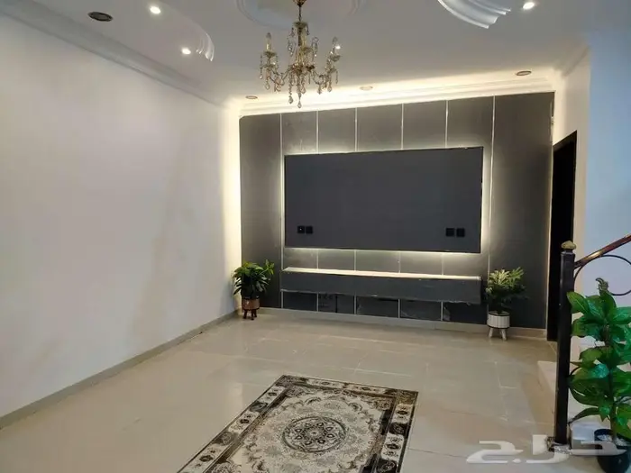 دبلكس للبيع حي الضاحيه ب 880 الف 0