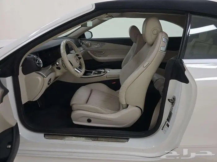Mercedes-Benz E 450 Convertible 10