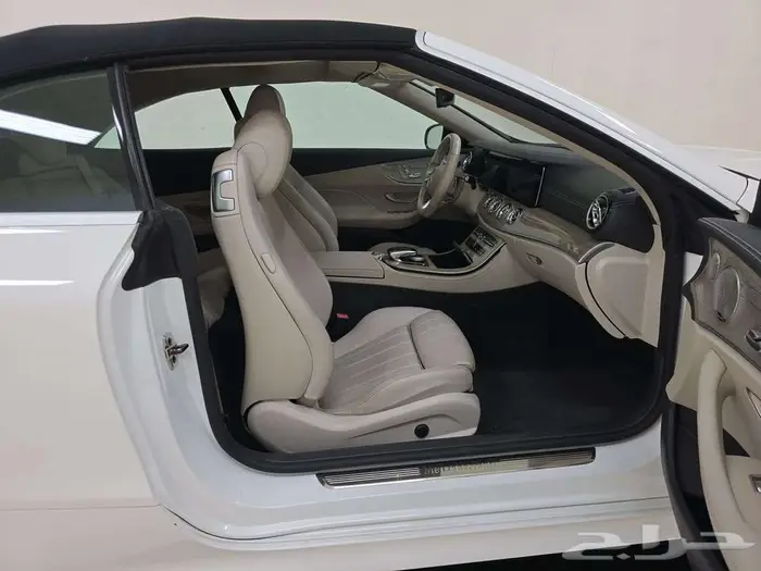 Mercedes-Benz E 450 Convertible 12