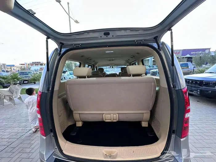 هيونداي H1 22