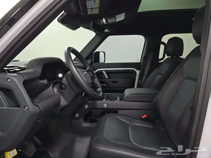 Land Rover Defender 110 X-Dynamic SE 7